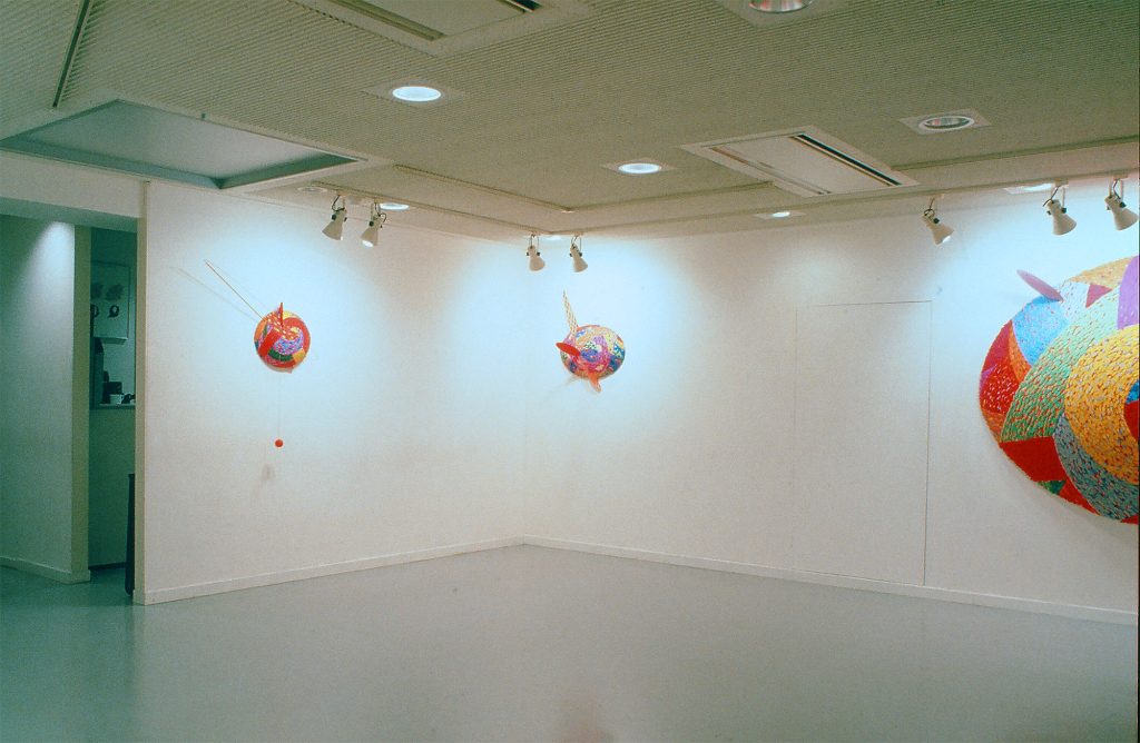 01_adj